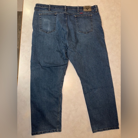 Wrangler Men’s 46x30 Straight Leg Denim Jeans 5 Pocket All Season RN# 130273 EUC - Picture 3 of 9